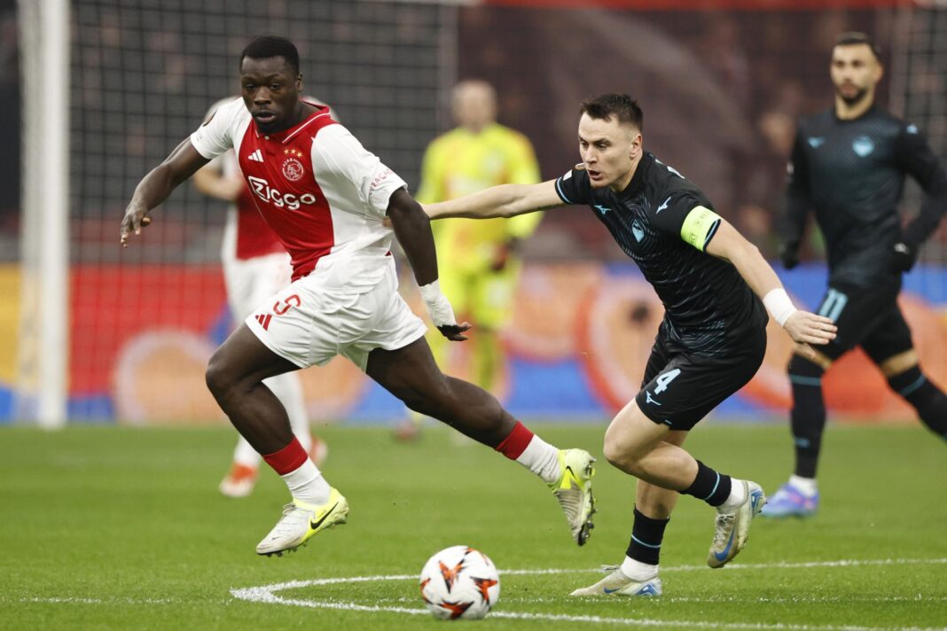 Ligue Europa : la Lazio mate l’Ajax, Porto gère, Tottenham patine