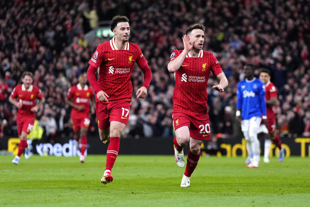 Premier League : Liverpool enlève le derby contre Everton, Manchester City respire contre Leicester