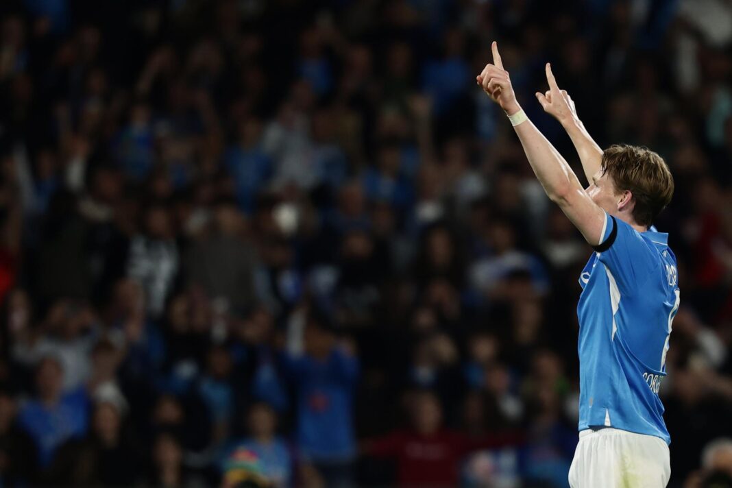 Serie A : Naples s’offre le Torino et fait un grand pas vers le titre de champion d’Italie