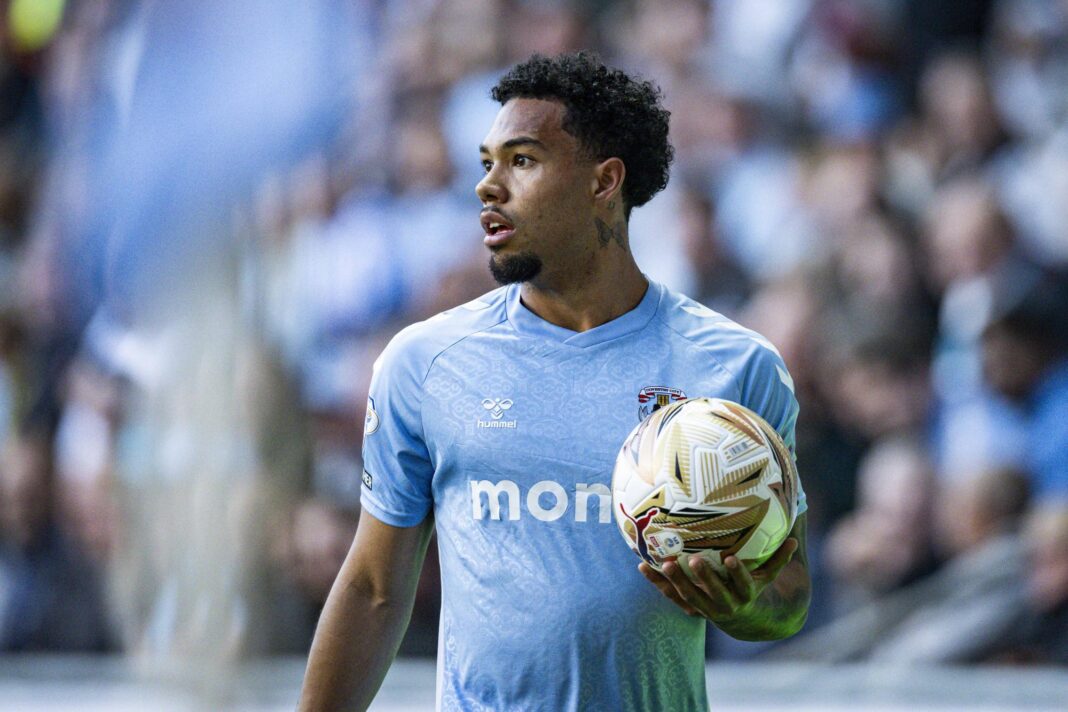 Raccourcir l’espace derrière les lignes de touche : le beau coup de vice de Sunderland en play-off contre Coventry