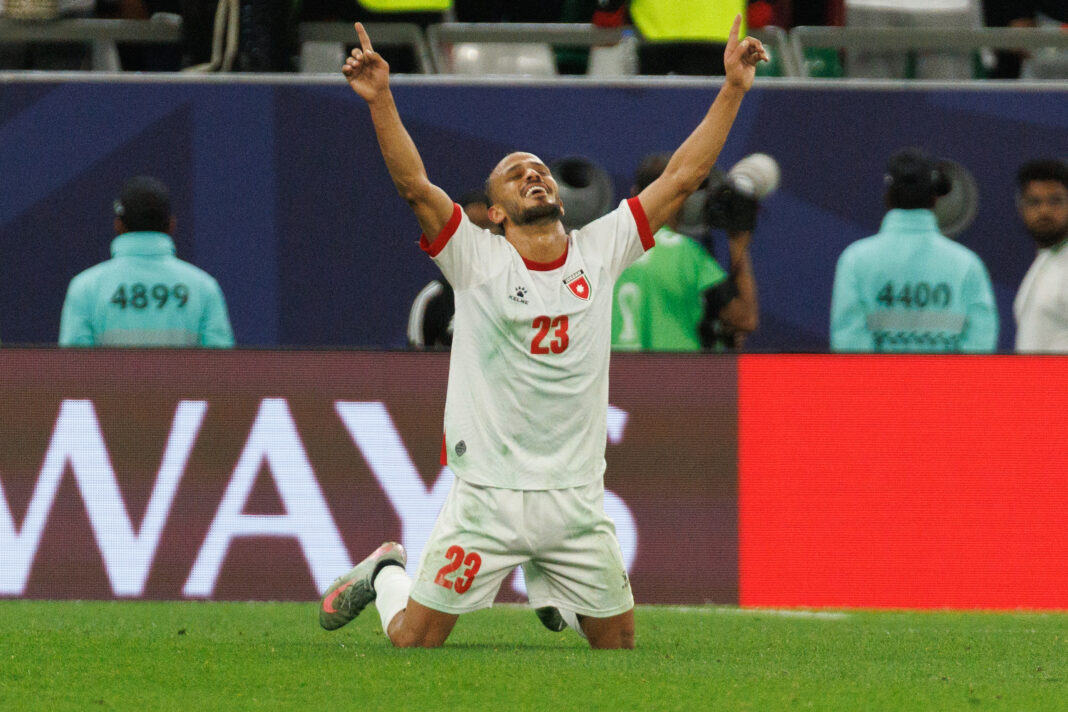 Coupe arabe de la FIFA : La Jordanie se qualifie pour la finale aux dépens de l’Arabie saoudite, rejoignant ainsi le Maroc !