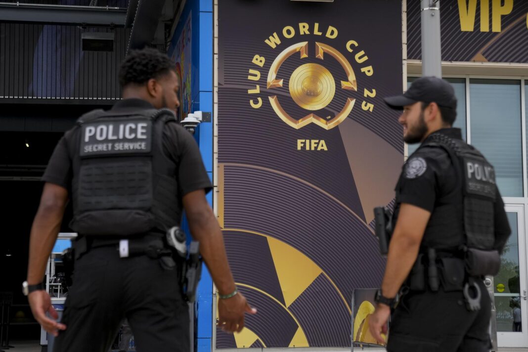 Coupe du monde 2026 : L’association de supporters FSE « extrêmement inquiète » par les opérations de la police de l’immigration ICE