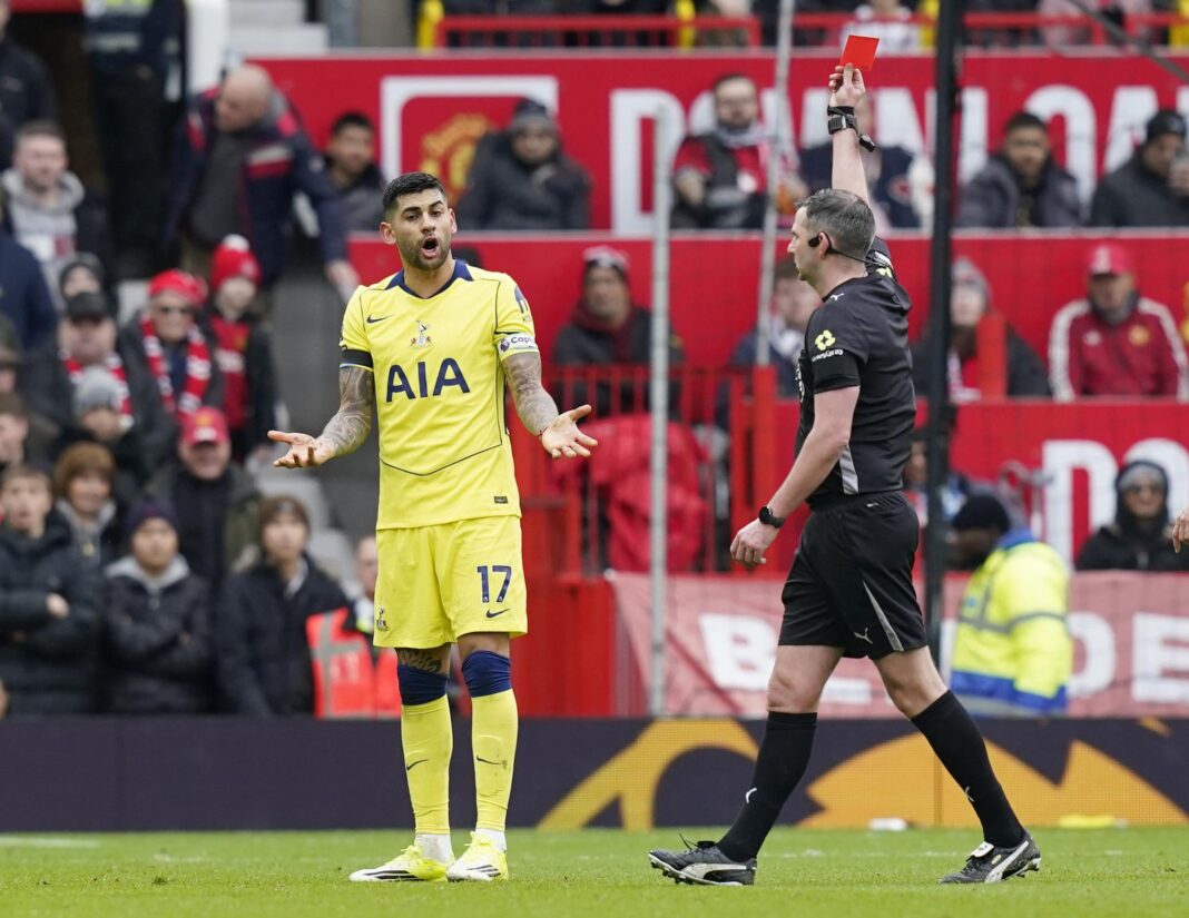 Premier League : Manchester United enchaîne contre Tottenham, plombé par le carton rouge de Cristian Romero